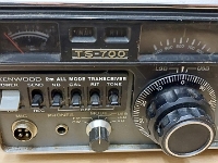 TS-700-2m-All-Mode-Transceiver-Kenwood-002